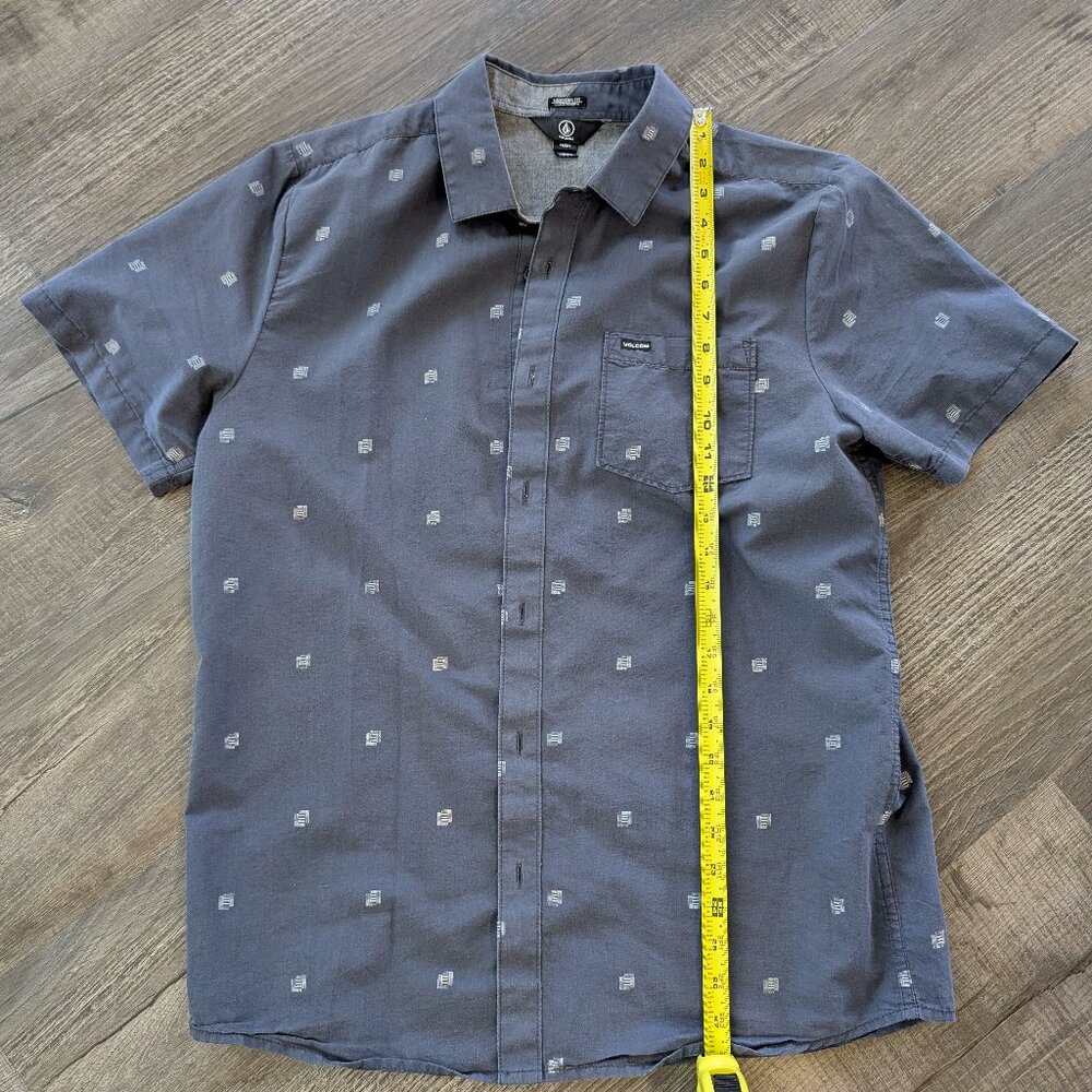 Volcom Button Up Shirt - Picture 3 of 3